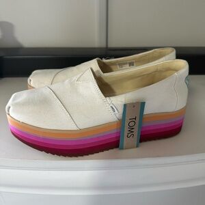 Brand new TOMS shoes - 8.5